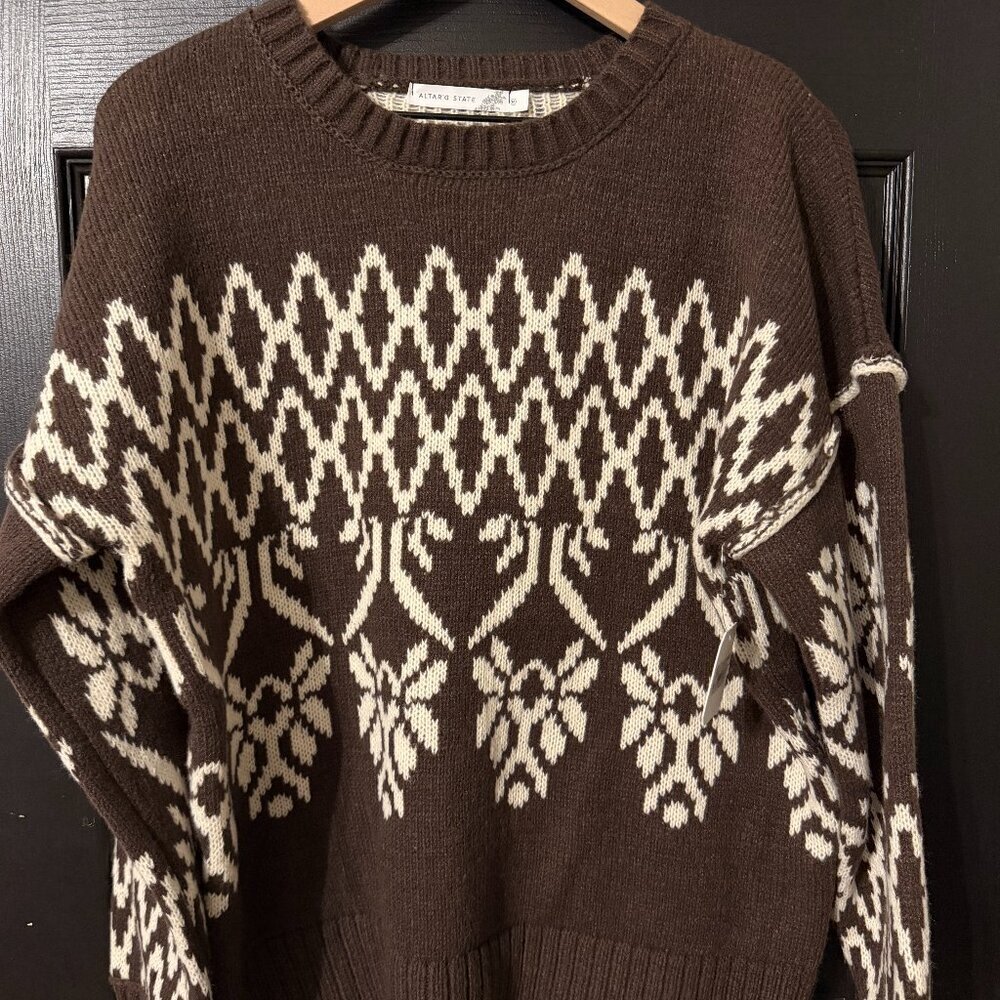 NWT Altard State Crew Neck Sweater Brown Cream Medium